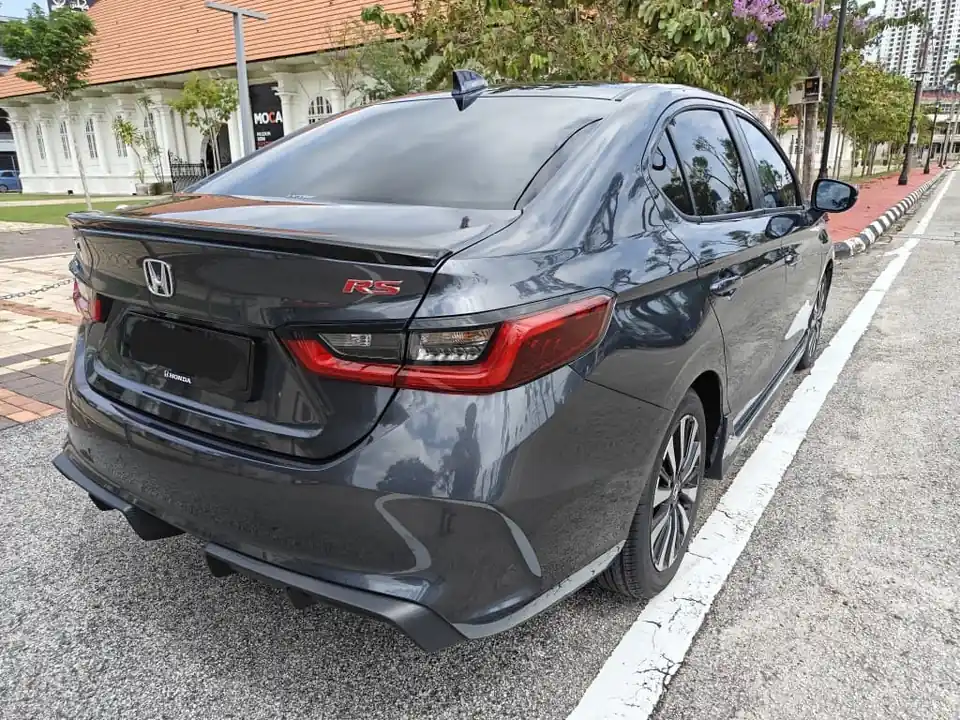 Honda City (2020-now), rear three-quarter view