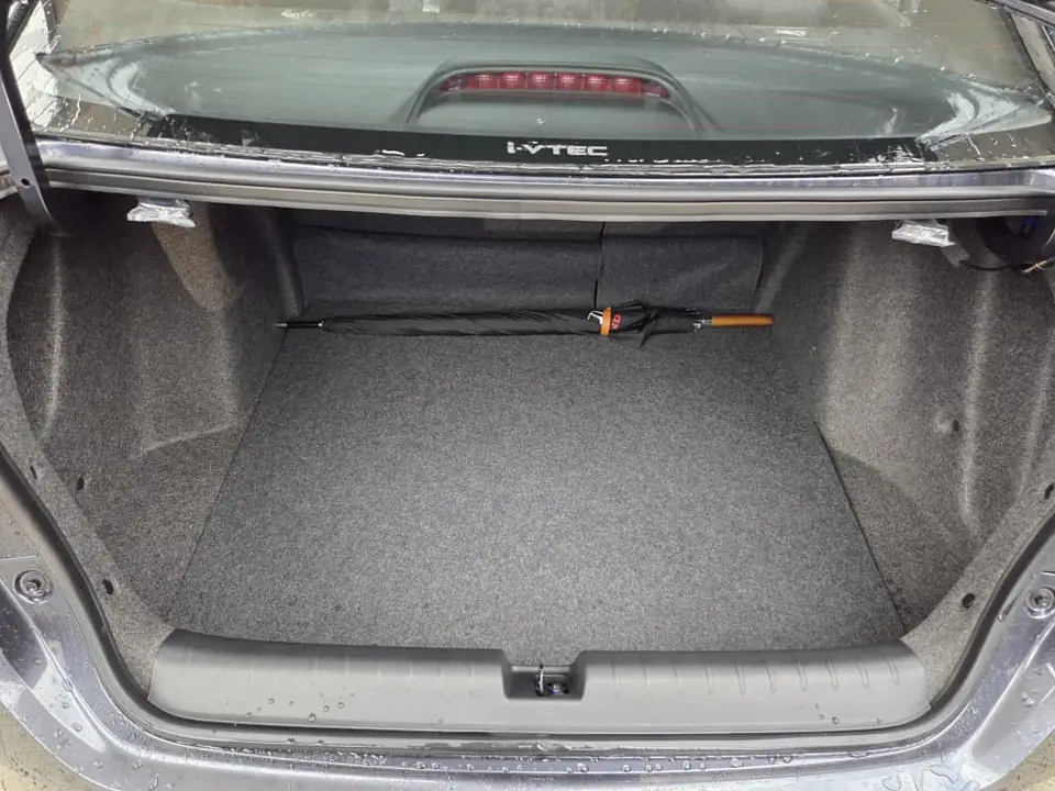 Open boot of the Honda City